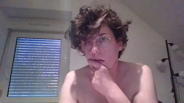 Chatroom XXX en direct de OIseauNoir88