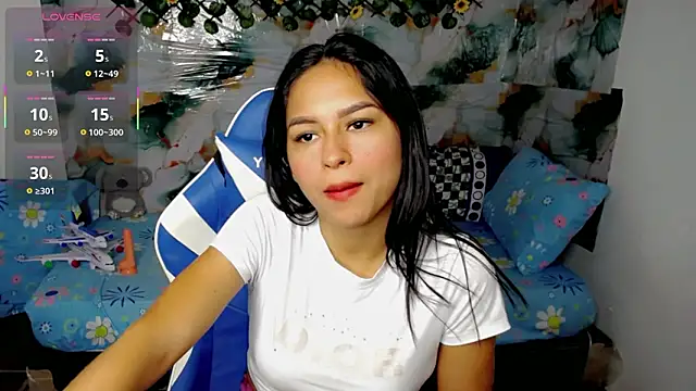 Emma-mae Chat XXX live