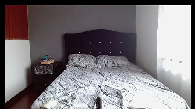 Živý XXX chat Emilia_1995