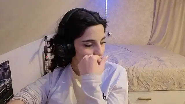 Blissmissataeses: απευθείας συνομιλία ΧΧΧ