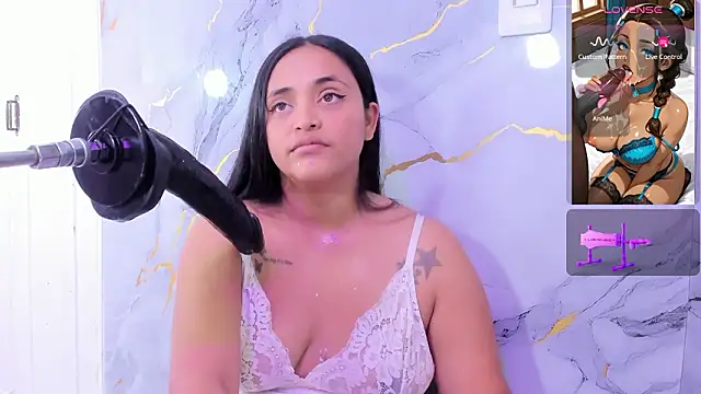 susan__bigass Adlı Modelin Canlı XXX Sohbeti