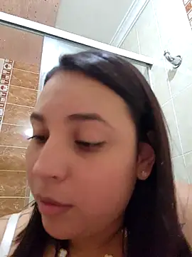 LizzRouse: онлайн-секс-чат