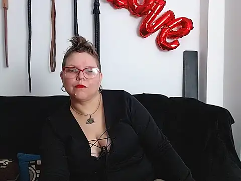 Leah_R's Live XXX Chat