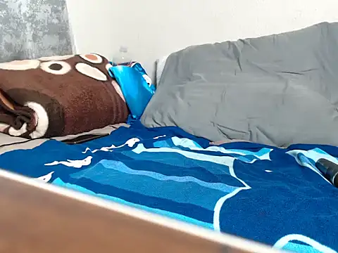 Sexy-Latifa2's Live XXX Chat