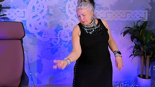 LilaMaharani's Live XXX Chat