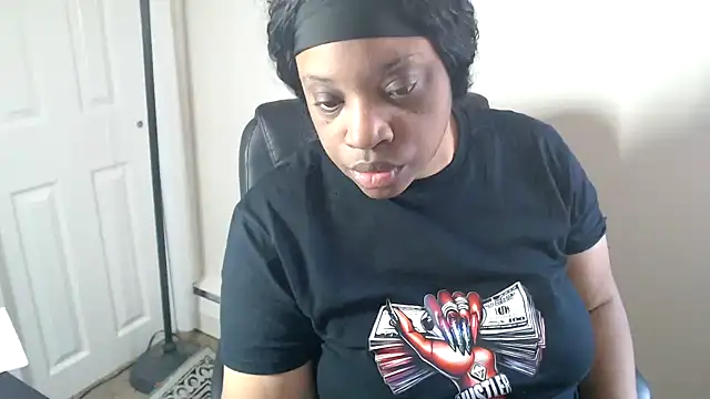 Sexymona1218's Live XXX Chat