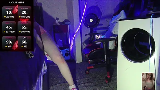 Вебкам-шоу Blondiewithanass