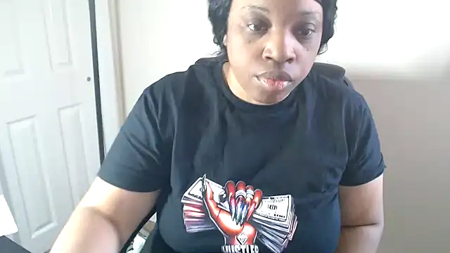 Sexymona1218 Chat XXX in diretta