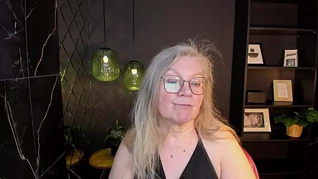 NataliMellow Chat XXX live