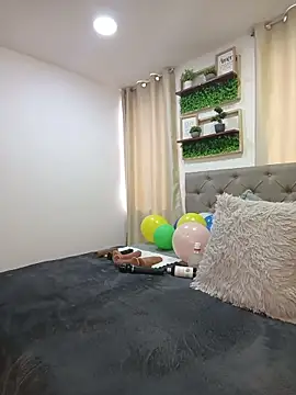 sasi_luna Adlı Modelin Canlı XXX Sohbeti