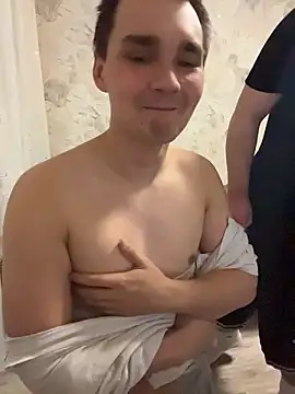 دردشة desiredude9 الجنسية المباشرة