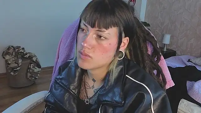 _sharlotte777's Live XXX Chat