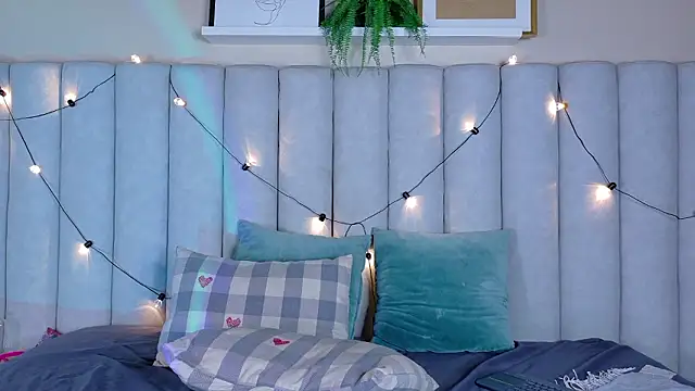 AnnieRouse__: απευθείας συνομιλία ΧΧΧ