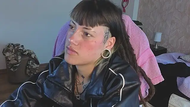 _sharlotte777's Live XXX Chat