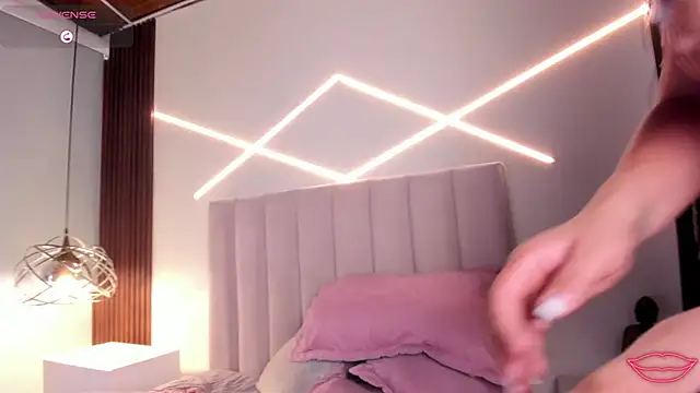 Chat XXX en directo de Veronicalanx1