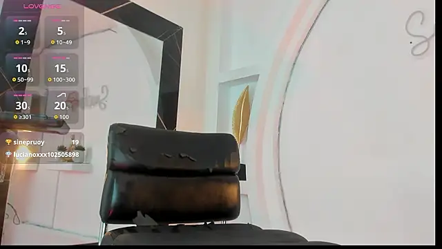 Vicky_Hottman live XXX chat