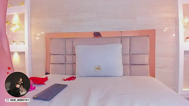 Chat +18 de chloe_murray ao vivo
