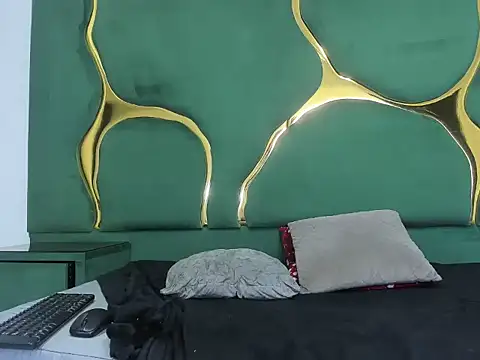 Chat XXX ao vivo de CamilaRoyale