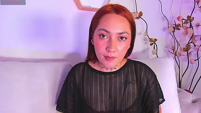 victoria_aznavour's Live XXX Chat