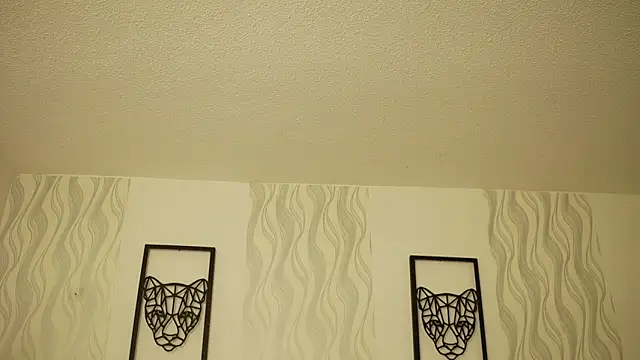 แชท XXX สดของ katt_eyes_