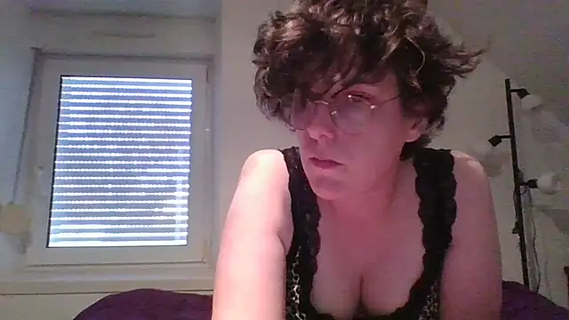 OIseauNoir88 现场XXX聊天