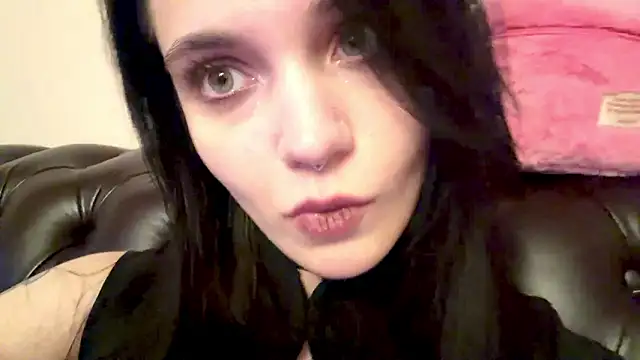 แชท XXX สดของ RobbiStrahm