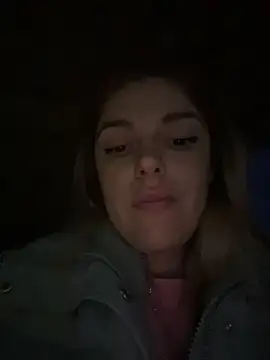 Chat XXX en directo de HarrietDart