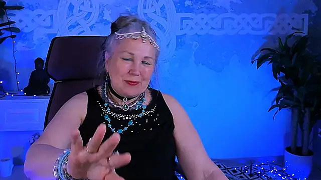 LilaMaharani's Live XXX Chat