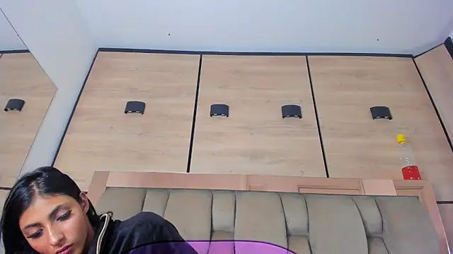 karol_lewiss Live XXX-Chat