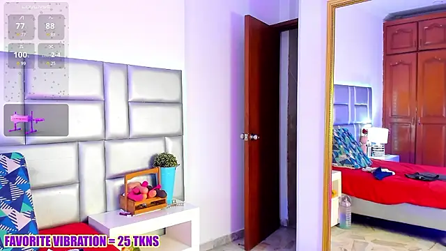 LovelyNickii's Live XXX Chat