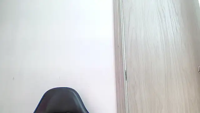 AliceSmity_: απευθείας συνομιλία ΧΧΧ