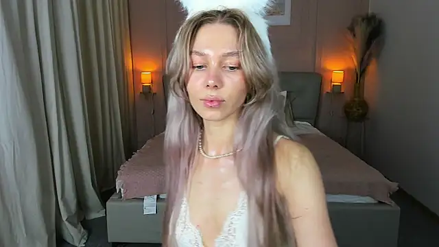 دردشة LuluAlis الجنسية المباشرة