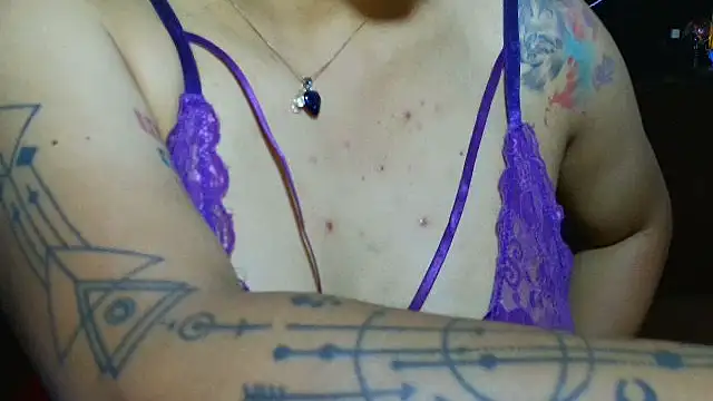 Cata_Blue__ Live XXX-Chat