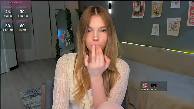 XXX chat uživo modela linakorvin