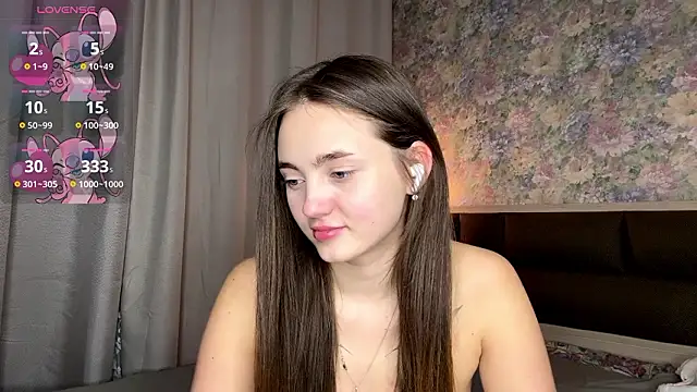 LoraDavi Adlı Modelin Canlı XXX Sohbeti