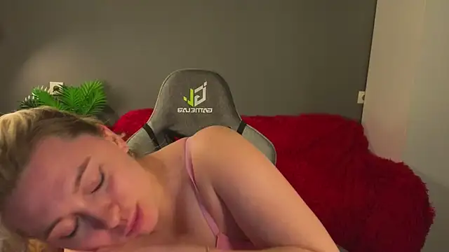 christie_luv Chat XXX live