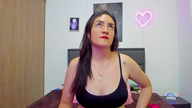 leon-katherine's Live XXX Chat