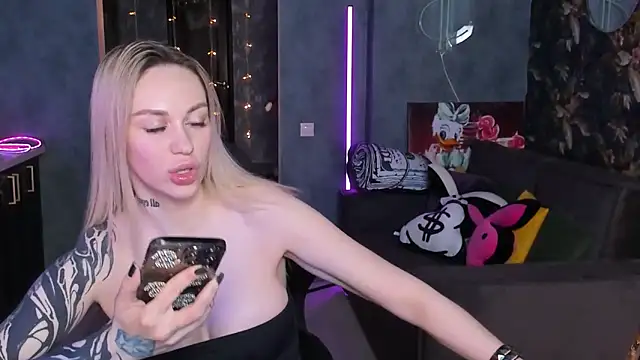 Blckmirrorr Live XXX-chat