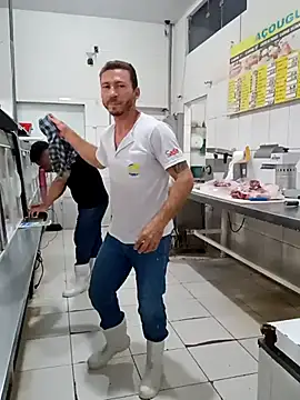 Chat +18 de RobertoLuiz84 ao vivo