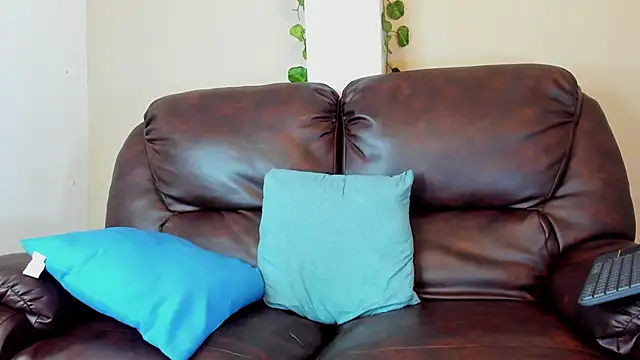 Lean_Portman Chat XXX in diretta