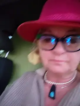 Hot-Muci Show in webcam