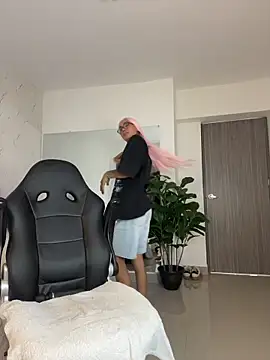 miss_tatiana_'s Live XXX Chat