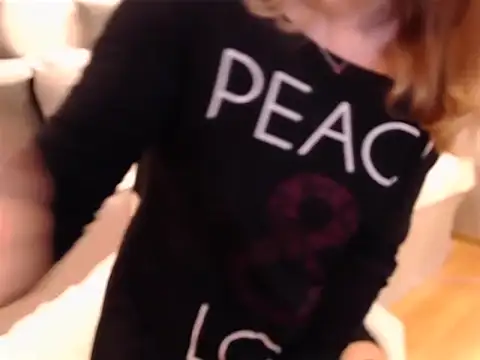 Chat XXX en directo de love-bionda