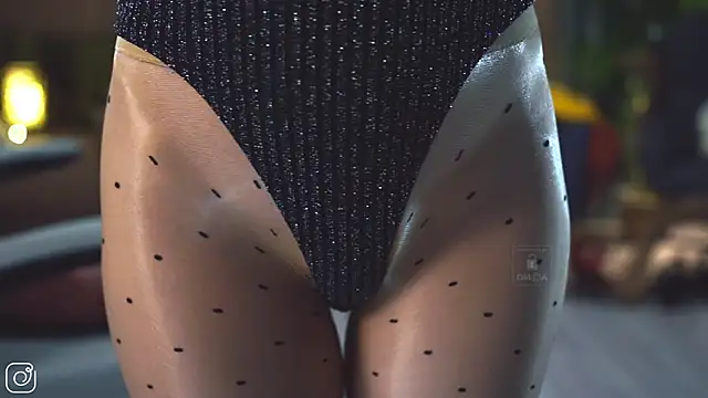 แชท XXX สดของ Feral_Berrry_