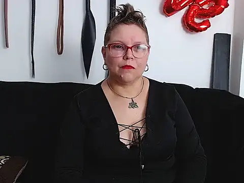 Leah_R – Live XXX-chat