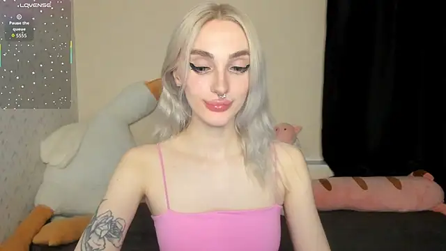 succubantra Chat XXX in diretta