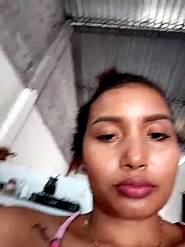 Genesis_18_ élő XXX-chatje