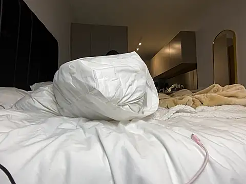 MissLola27 – webcam-show