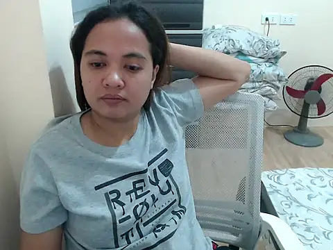 xTheLastVIRGINx Chat XXX in diretta