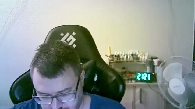 SirAbuser 在線直播表演